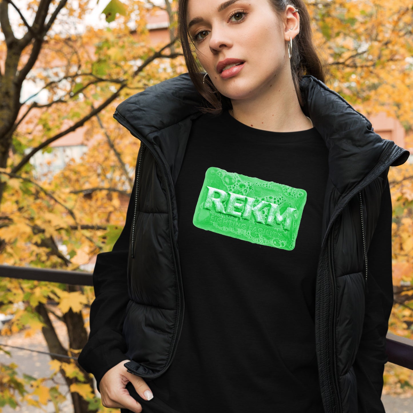'Green REKM Fighting Facility Edition' WOMEN's Long Sleeve Tee